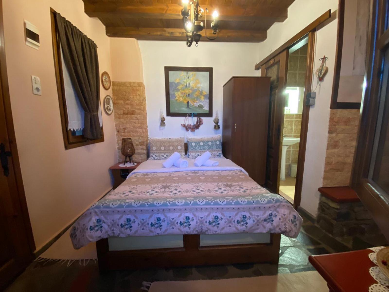 Traditional Guesthouse Erato Палеос-Пантелеймонас Екстер'єр фото
